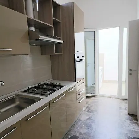Daire Casa Vacanza Kalipsi In Centro Storico A